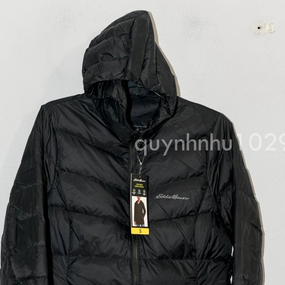 Eddie Bauer Women's CHEVRON DOWN PARKA IN BLACK - Picture 3 of 7